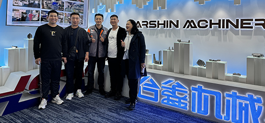 FIFC运营二部安徽九华山项目考察游学团到访合鑫机械